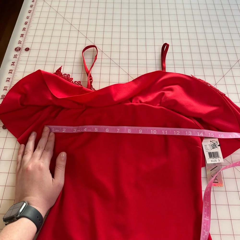 BCX size 3 NWT fiery red bodycon lace dress